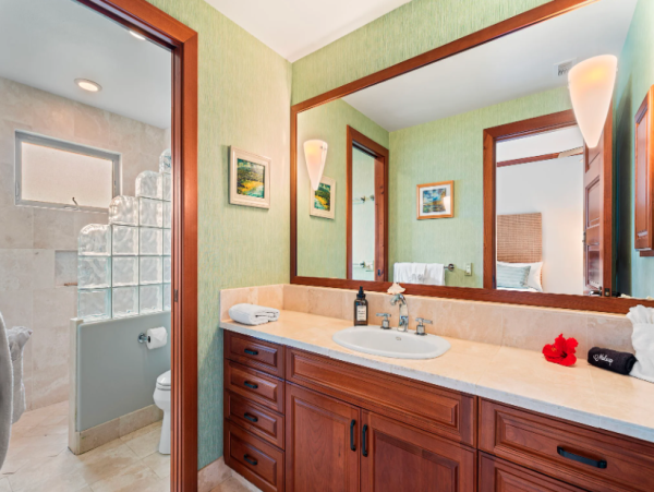 Luxurious Gated Home with Beach Club Access on Kohala Coast